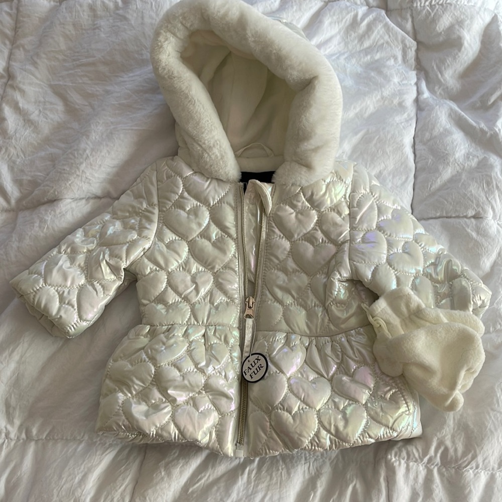 Rothschild baby coat size 3 to 6 months, iridescent hearts